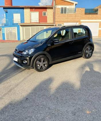 VOLKSWAGEN UP 1.0 170 TSI TOTAL FLEX XTREME 4P MANUAL